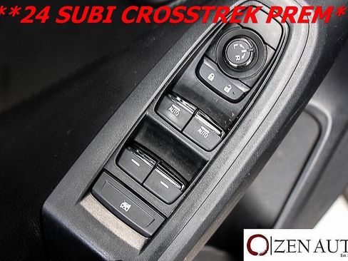Used 2024 Subaru Crosstrek 2.0i Premium AWD/4WD image 30
