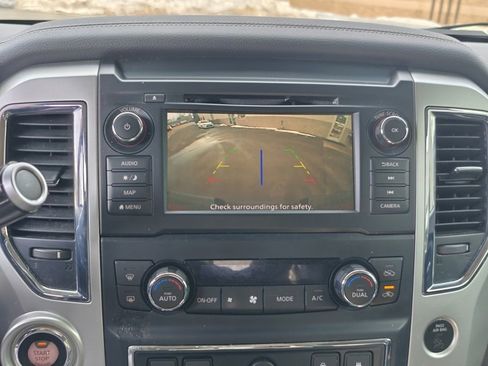 Used 2019 Nissan Titan PRO-4X w/ Pro-4x Convenience Package image 34