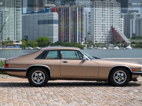 Used 1987 Jaguar XJS V12 Coupe RWD image 11