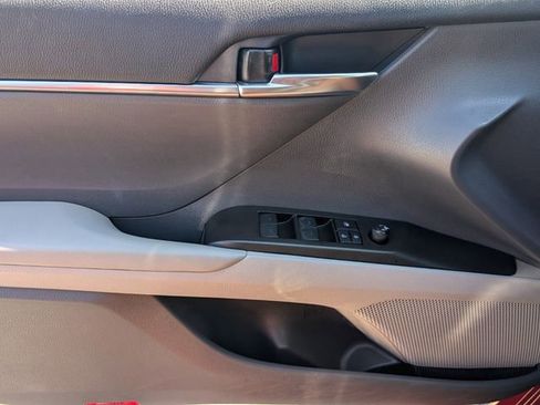 Used 2022 Toyota Camry SE w/ TRD Appearance Package (TMS) image 28