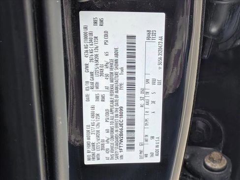 Used 2018 Ford F250 Lariat w/ Lariat Value Package AWD/4WD image 25