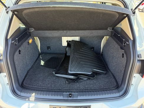 Used 2017 Volkswagen Tiguan S FWD image 48