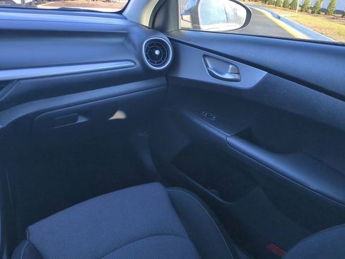 Used 2024 Kia Forte LXS image 16