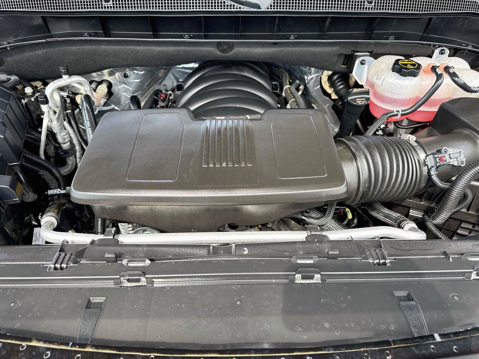 Used 2025 Chevrolet Tahoe High Country AWD/4WD image 37