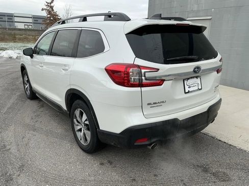Certified 2024 Subaru Ascent Premium w/ Convenience Package image 2