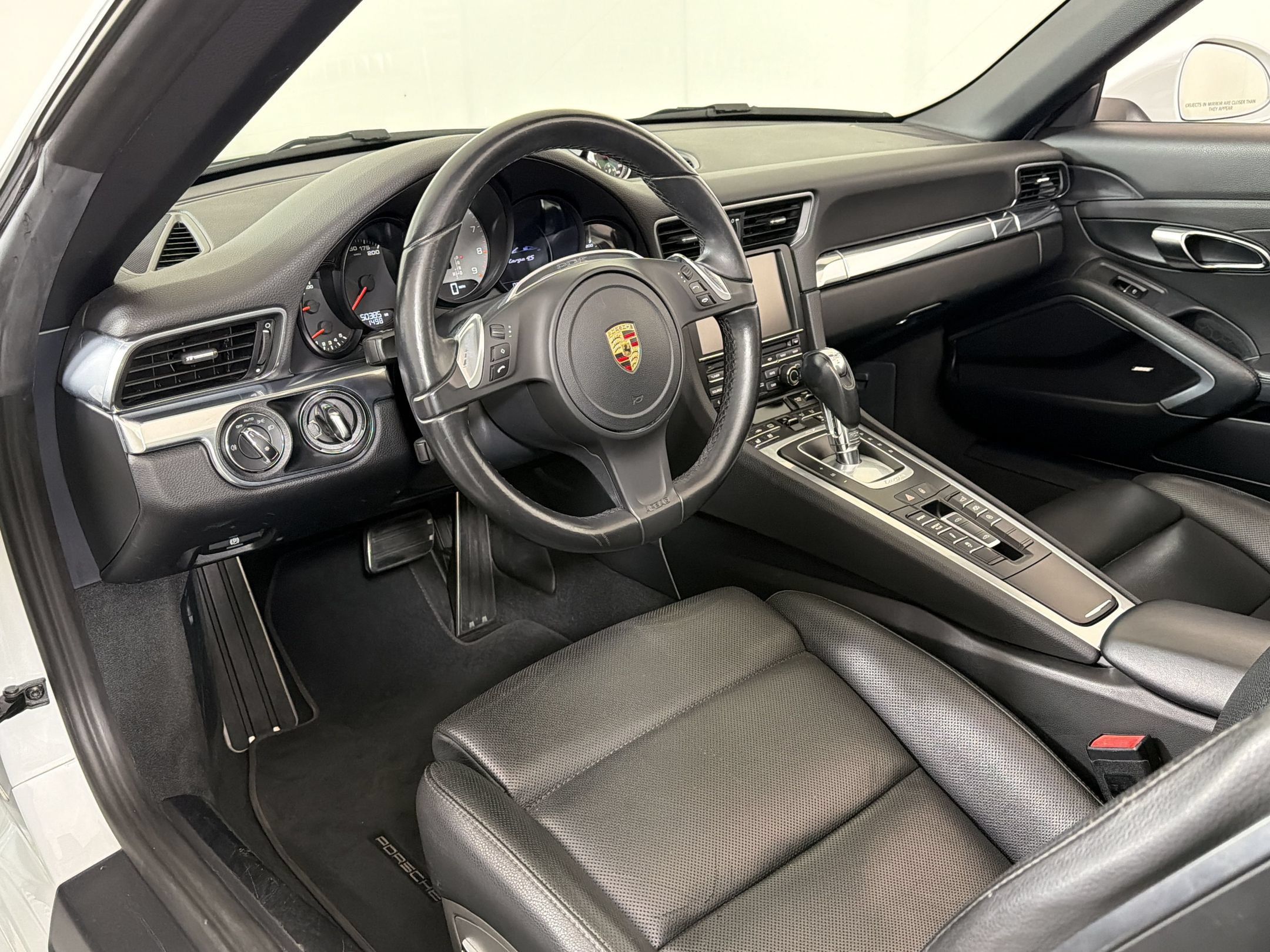 Used 2014 Porsche 911 Targa 4S AWD/4WD image 4