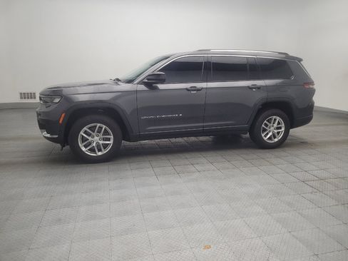 Used 2022 Jeep Grand Cherokee L Laredo w/ Luxury Tech Group I AWD/4WD image 2