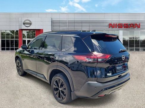 Certified 2023 Nissan Rogue SV w/ SV Premium Package AWD/4WD image 5