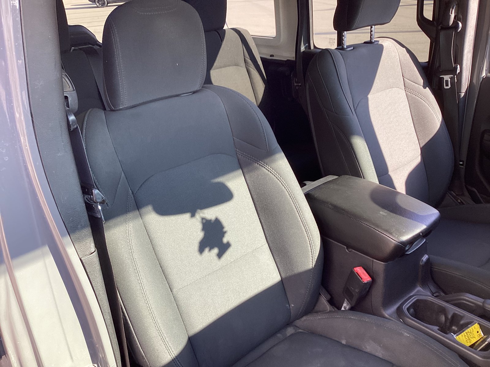 Used 2018 Jeep Wrangler Unlimited Sport S AWD/4WD image 16