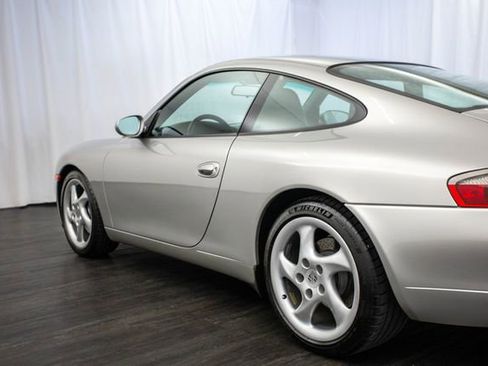 Used 2001 Porsche 911 2dr Carrera Coupe Tiptronic image 27