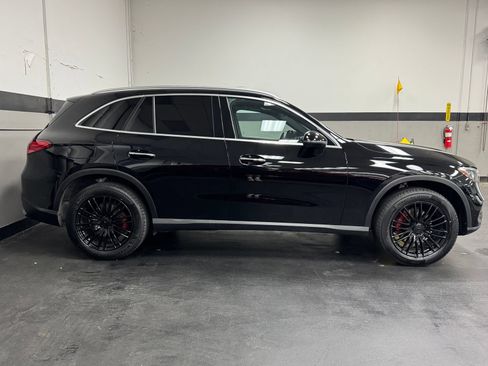 Used 2025 Mercedes-Benz GLC 300 image 5