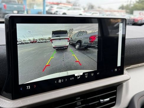 New 2026 Ford Explorer Active RWD image 24