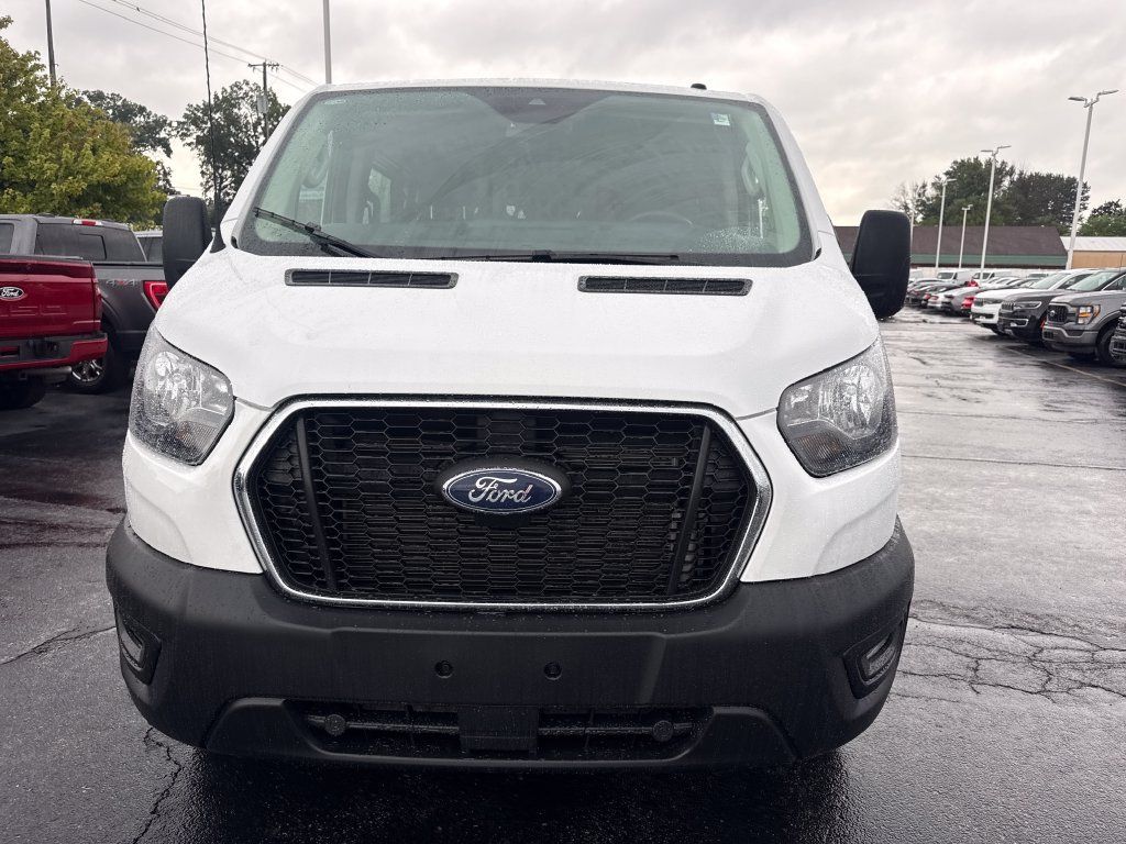 Used 2025 Ford Transit 250 Low Roof w/ Exterior Upgrade Package RWD image 3
