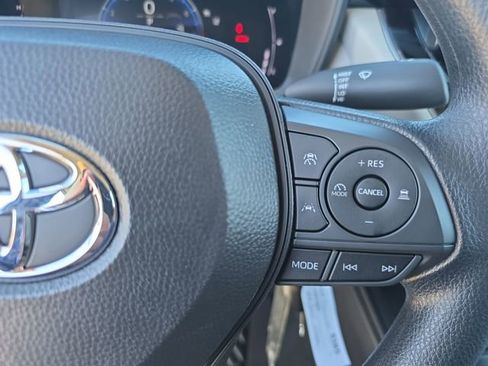 New 2026 Toyota Corolla Cross L image 17
