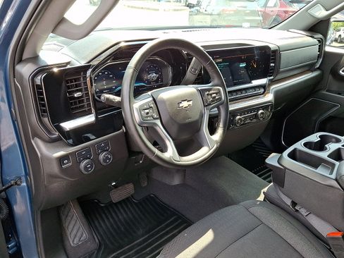 Used 2024 Chevrolet Silverado 1500 LT AWD/4WD image 26