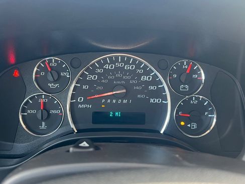 New 2025 Chevrolet Express 2500 Work Van w/ Driver Convenience Package image 5