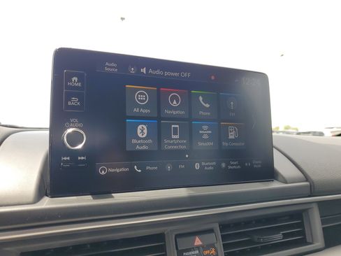 New 2025 Honda Pilot Touring image 25