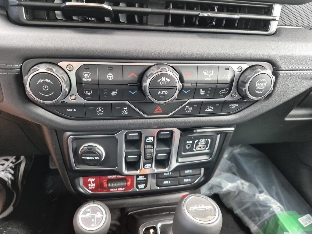 New 2026 Jeep Gladiator Rubicon AWD/4WD image 22