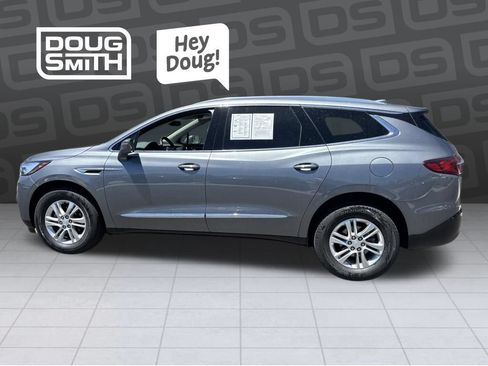 Used 2020 Buick Enclave Essence w/ Trailering Package, 5000 lbs. AWD/4WD image 2