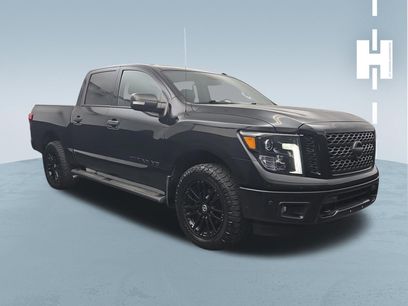 Used 2019 Nissan Titan SL w/ Midnight Edition