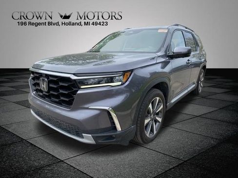 Used 2024 Honda Pilot Elite image 9