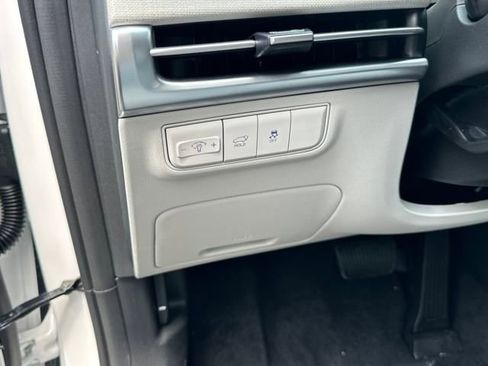 New 2025 Hyundai Tucson SEL image 13