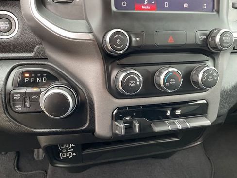 Used 2024 RAM 2500 Big Horn w/ Bed Utility Group image 35