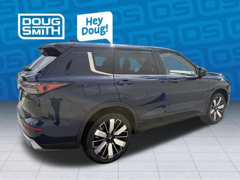 New 2026 Mitsubishi Outlander SE AWD/4WD image 4