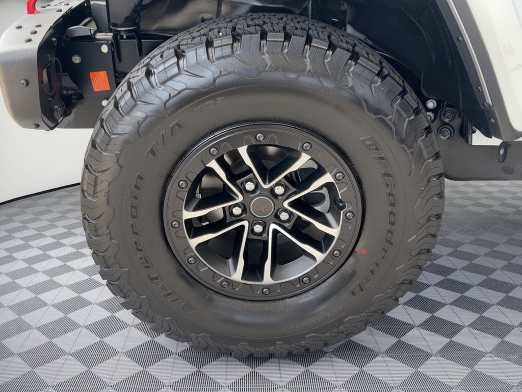 Used 2026 Jeep Wrangler Unlimited Rubicon AWD/4WD image 13