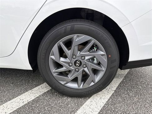 New 2026 Hyundai Elantra Blue image 19