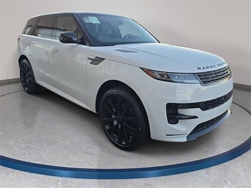 New 2026 Land Rover Range Rover Sport Dynamic SE image 3