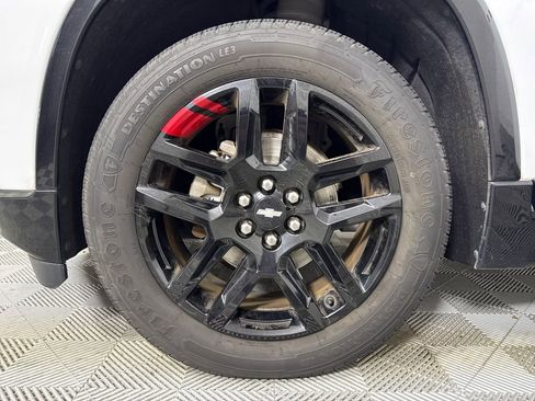 Used 2020 Chevrolet Traverse Premier w/ Redline Edition image 23