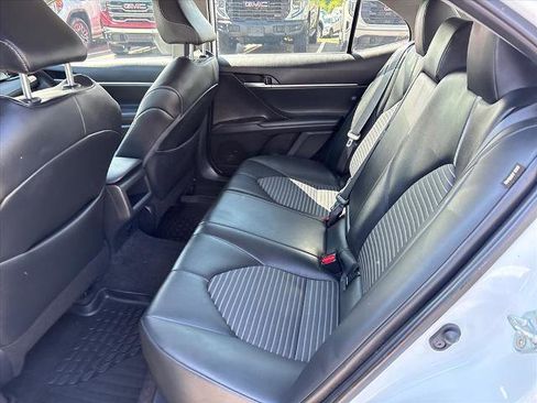 Used 2024 Toyota Camry SE w/ Convenience Package FWD image 9