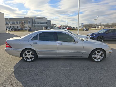 Used 2001 Mercedes-Benz S 500 image 2