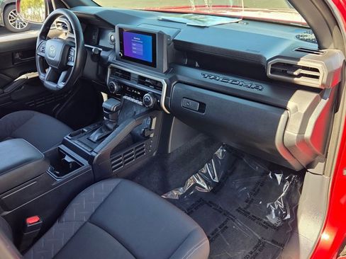 Certified 2024 Toyota Tacoma SR image 21