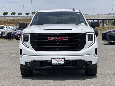 New 2026 GMC Sierra 1500 Elevation AWD/4WD image 2