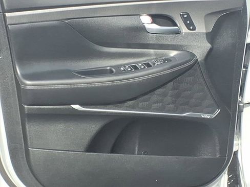 Used 2019 Hyundai Santa Fe Ultimate 2.4L image 17