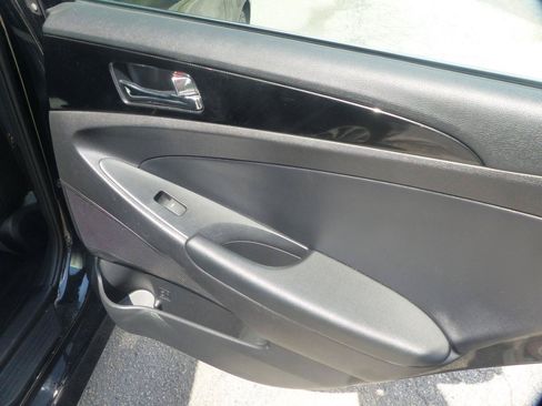 Used 2014 Hyundai Sonata SE FWD image 14