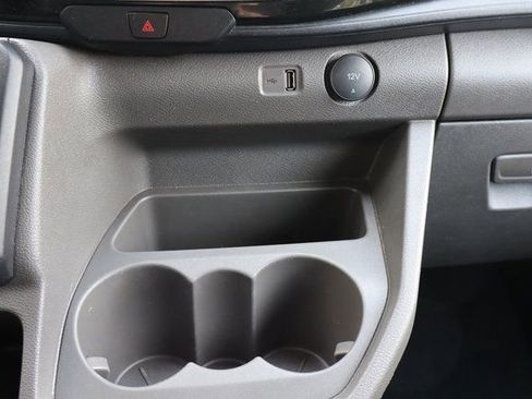 Used 2023 Ford Transit 350 XLT image 26