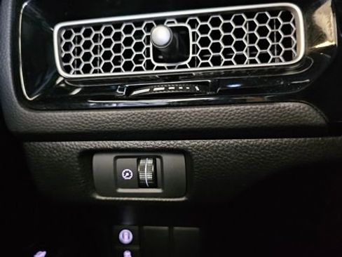 Used 2022 Honda Civic Sport image 32