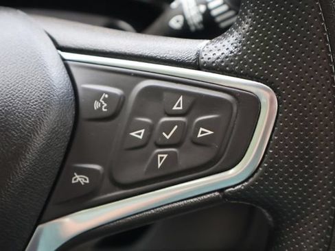 Used 2020 Chevrolet Equinox LT AWD/4WD image 6