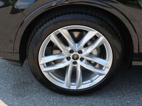 New 2025 Audi Q7 3.0T Premium Plus image 36