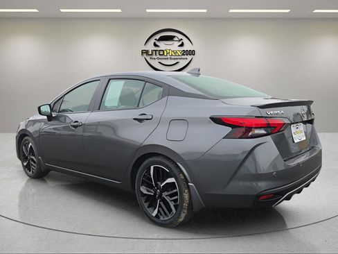 Used 2023 Nissan Versa SR w/ Trunk Package image 5