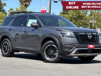 New 2025 Nissan Pathfinder Rock Creek