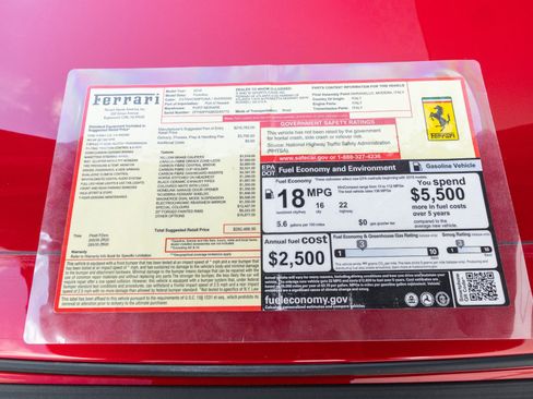 Used 2019 Ferrari Portofino RWD image 77
