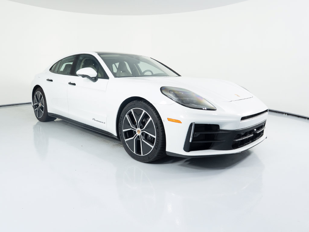 Certified 2026 Porsche Panamera 4 AWD/4WD image 12