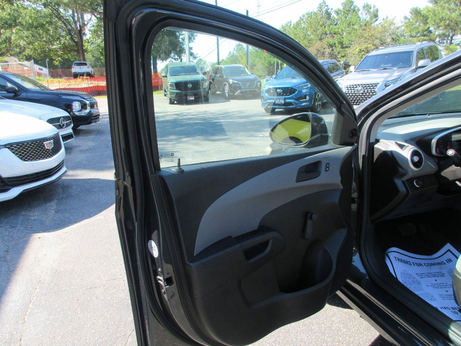 Used 2017 Chevrolet Sonic LS FWD image 9