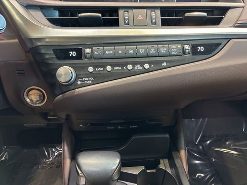 Certified 2021 Lexus ES 350 image 26