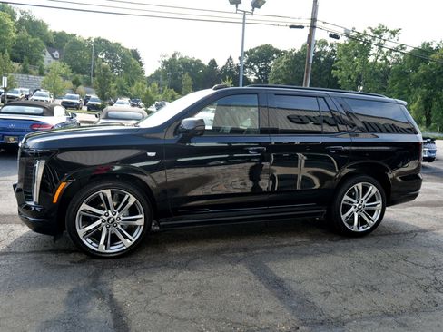 Used 2025 Cadillac Escalade Sport image 77