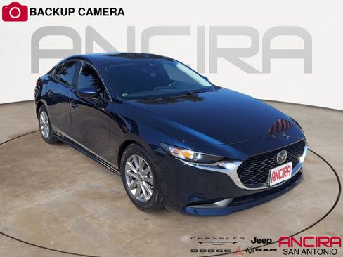 Used 2021 MAZDA MAZDA3 s FWD image 1